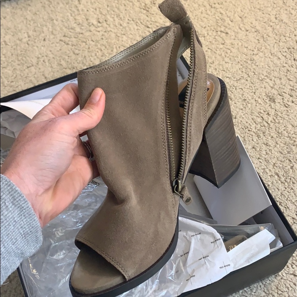 Dolce Vita Rowen Ankle Boot